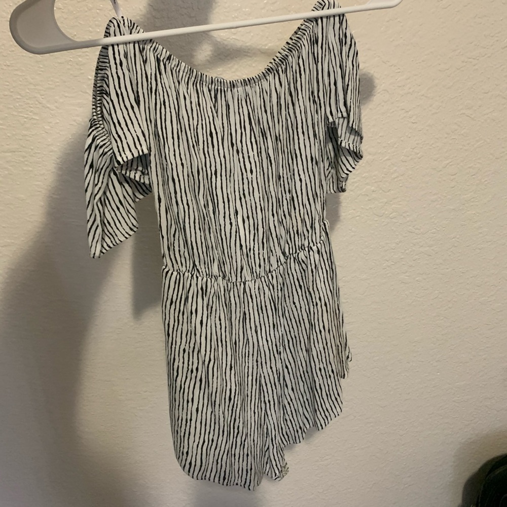 XS Lulus Romper